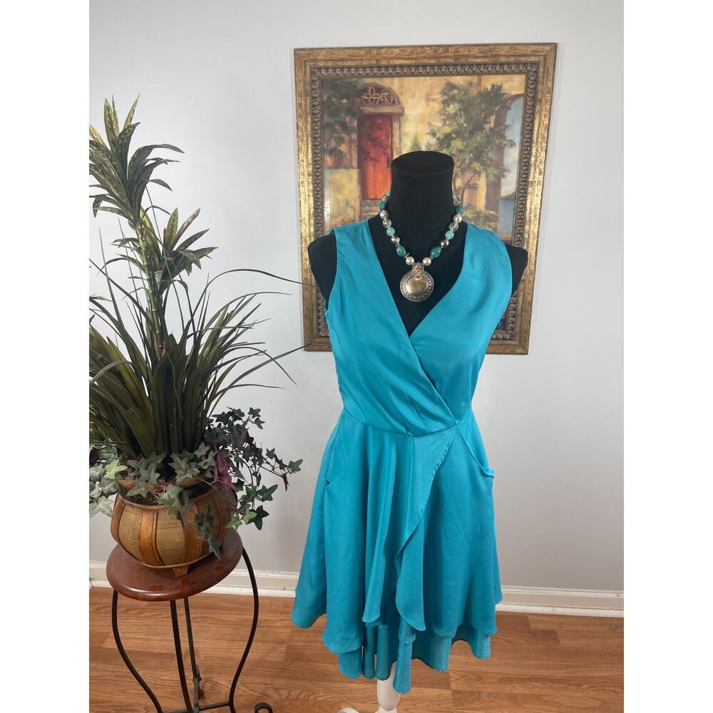 Banana Republic Skater Dress‎ Women Size 0 Turquoise Asymmetrical Hem Cocktail